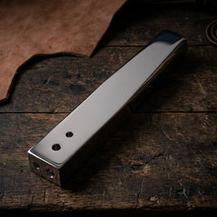 Bouterolle pour rivets en laiton